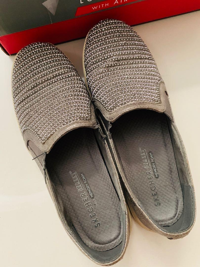 Skechers pewter slip sales on