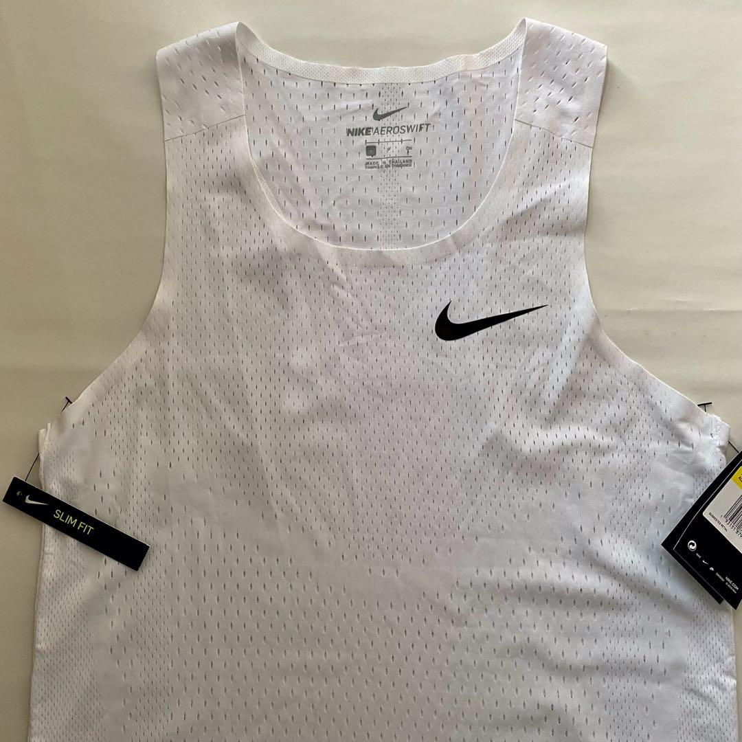 Small Nike AeroSwift White Breaking 2