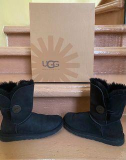 UGG Bailey button boots US Women’s size 5
