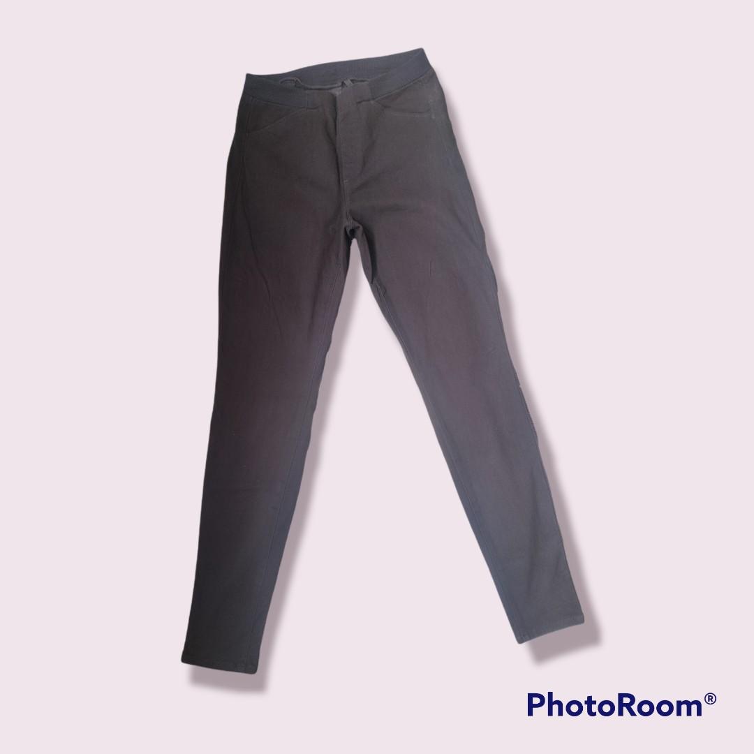 Reduced) UNIQLO Heattech Navy Pants, Women's Fashion, Bottoms