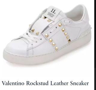 Valentino Rockstud sneakers sz10 women/sz8 men