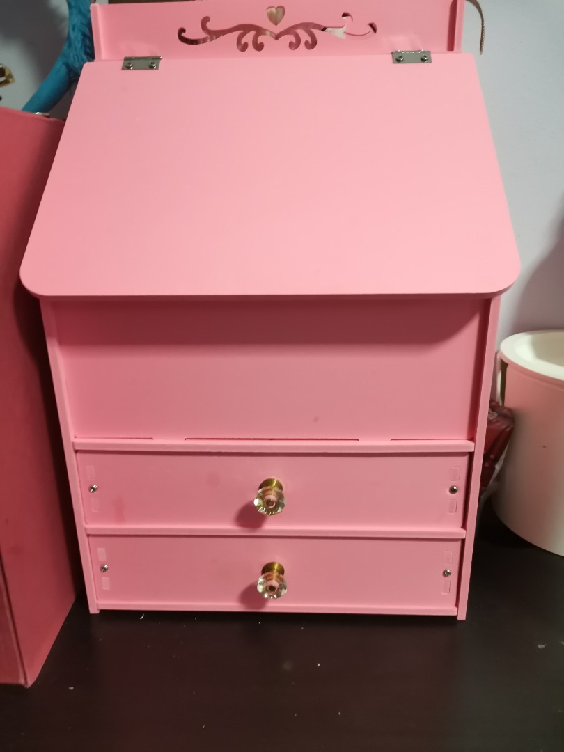 Wood storage box, Furniture & Home Living, Home Improvement