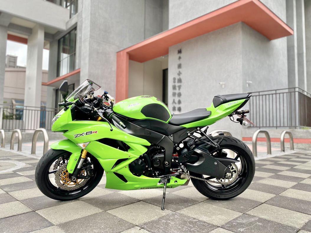 2017年Kawasaki ZX6R 599 低里程跑車仿賽ZX-6R, 機車, 重機在
