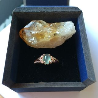 （分類：）位於 。 由 fatejade17 提交（商品編號 1121605705，圖片 1）。簡介： 。