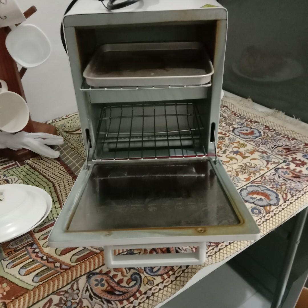 Asahi mini oven, TV & Home Appliances, Kitchen Appliances, Ovens