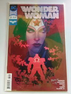 Autographed Wonder Woman Rebirth #37 - Variant Cover (Pagulayan, Segovia, Fajardo & Paz)