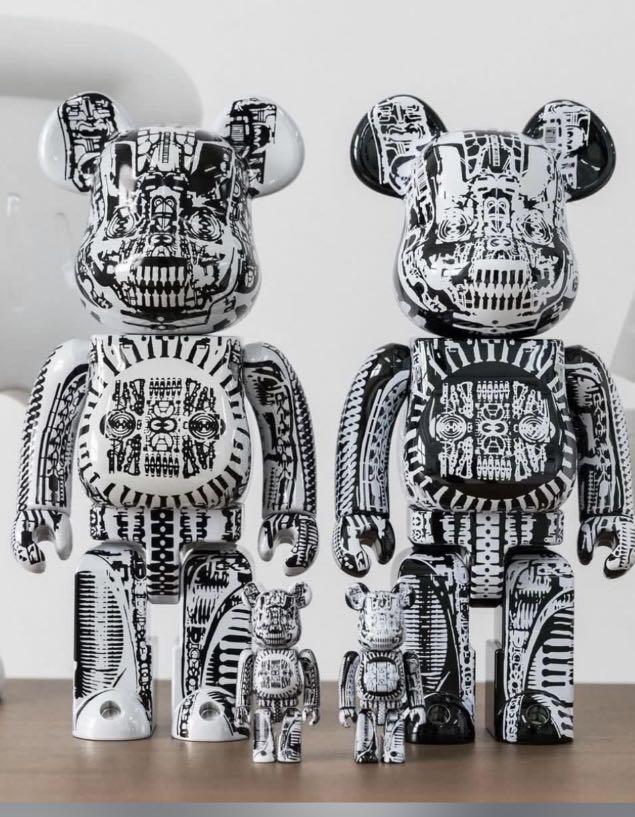 Medicom Toy H. R. Giger Black Chrome Version Bearbrick set 100% 400%