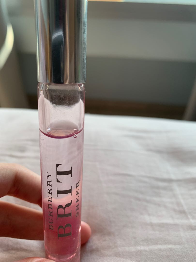 AUTHENTIC BURBERRY Brit Sheer Eau De Toilette Rollerball