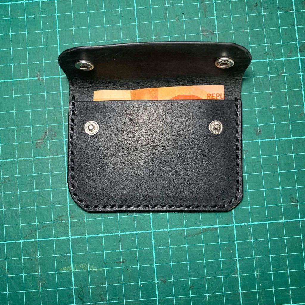 Card holder and wallet (Category: Wallets & Card holders) located in Manila. Submitted by trixcatly (Listing ID 1121596530, Image 1). Description: Hand crafter wallet/card holder made of black vegetable tanned leather. Pinoy-made. .