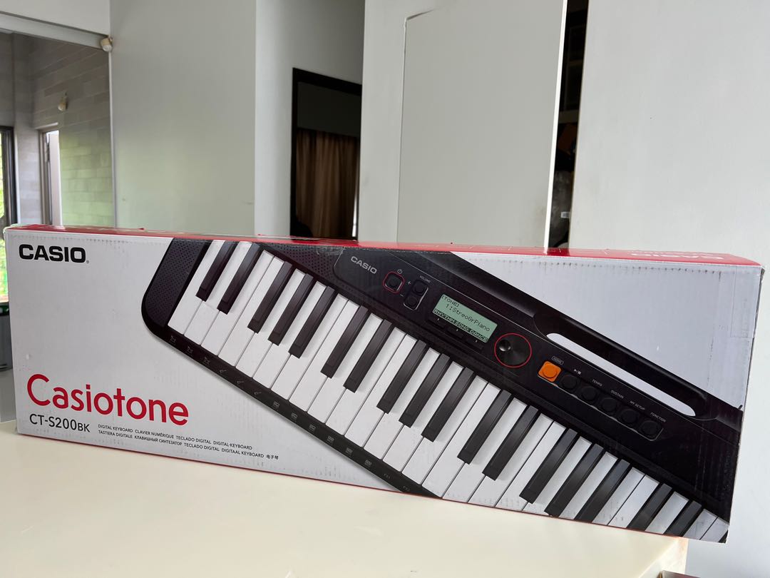 Casio keyboard, Audio, Portable Music Players on Carousell