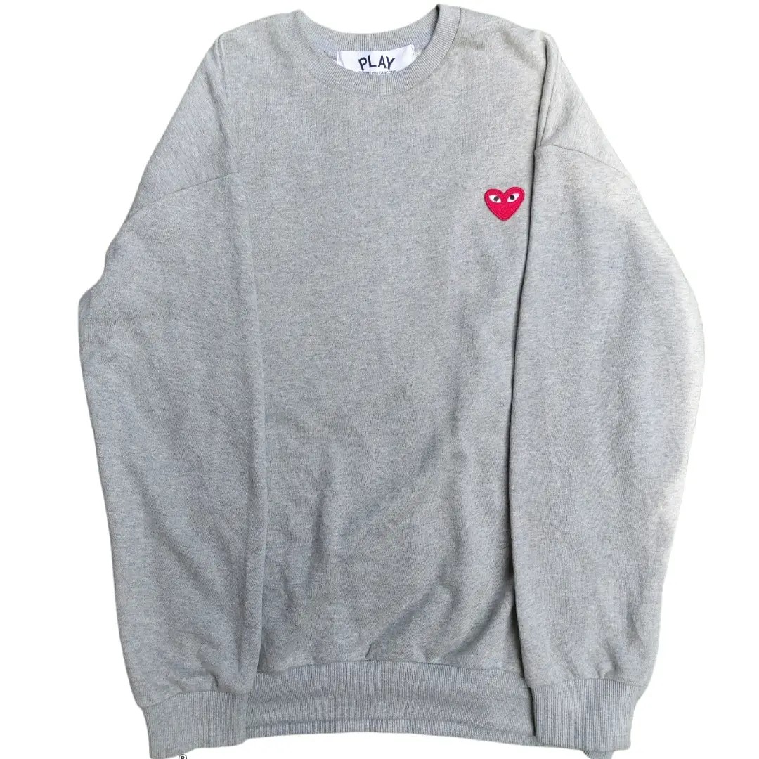 cdg play crewneck