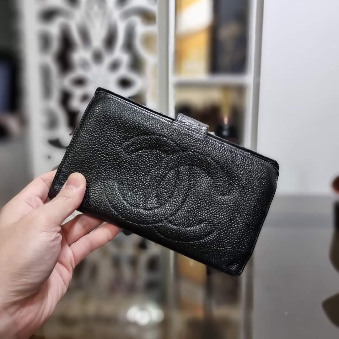 Chanel Bifold Wallet, Women's Fashion, Bags & Wallets, Wallets