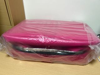 （分類：）位於 。 由 jackson.2hand 提交（商品編號 1121659142，圖片 1）。簡介： 。