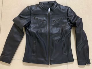 （分類：）位於 。 由 asnanimukesh 提交（商品編號 1121712512，圖片 1）。簡介： 。