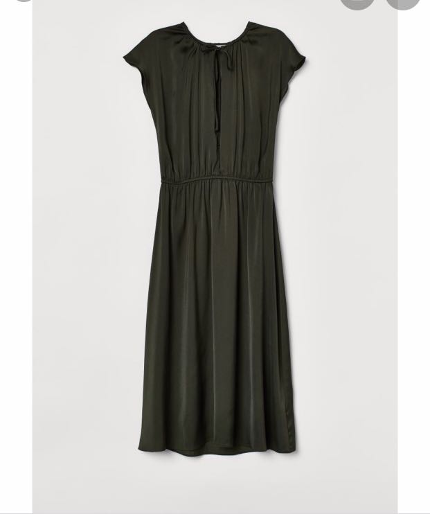 H&M Midi Dress, Women's Fashion, Dresses & Sets, Jumpsuits on Carousell