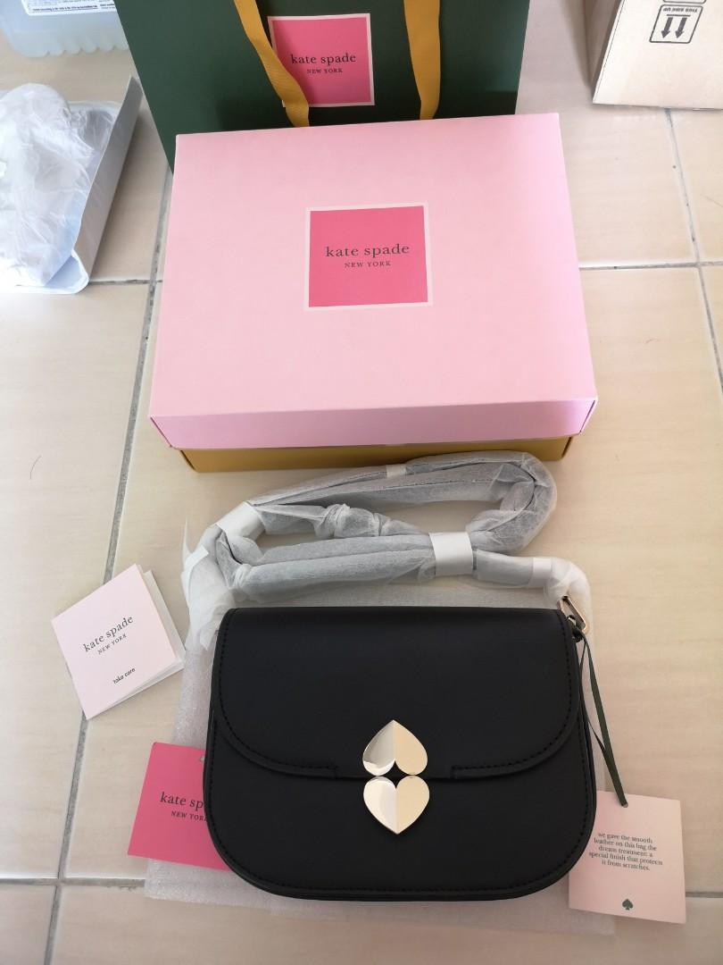 Kate Spade NEW YORK lula small saddle bag black, Luxury, Bags & Wallets on  Carousell