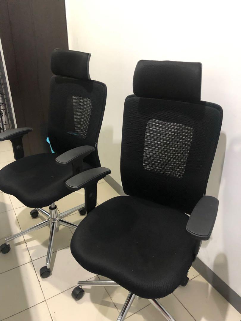 Kursi kerja Lucas ( informa), Perabotan Rumah di Carousell