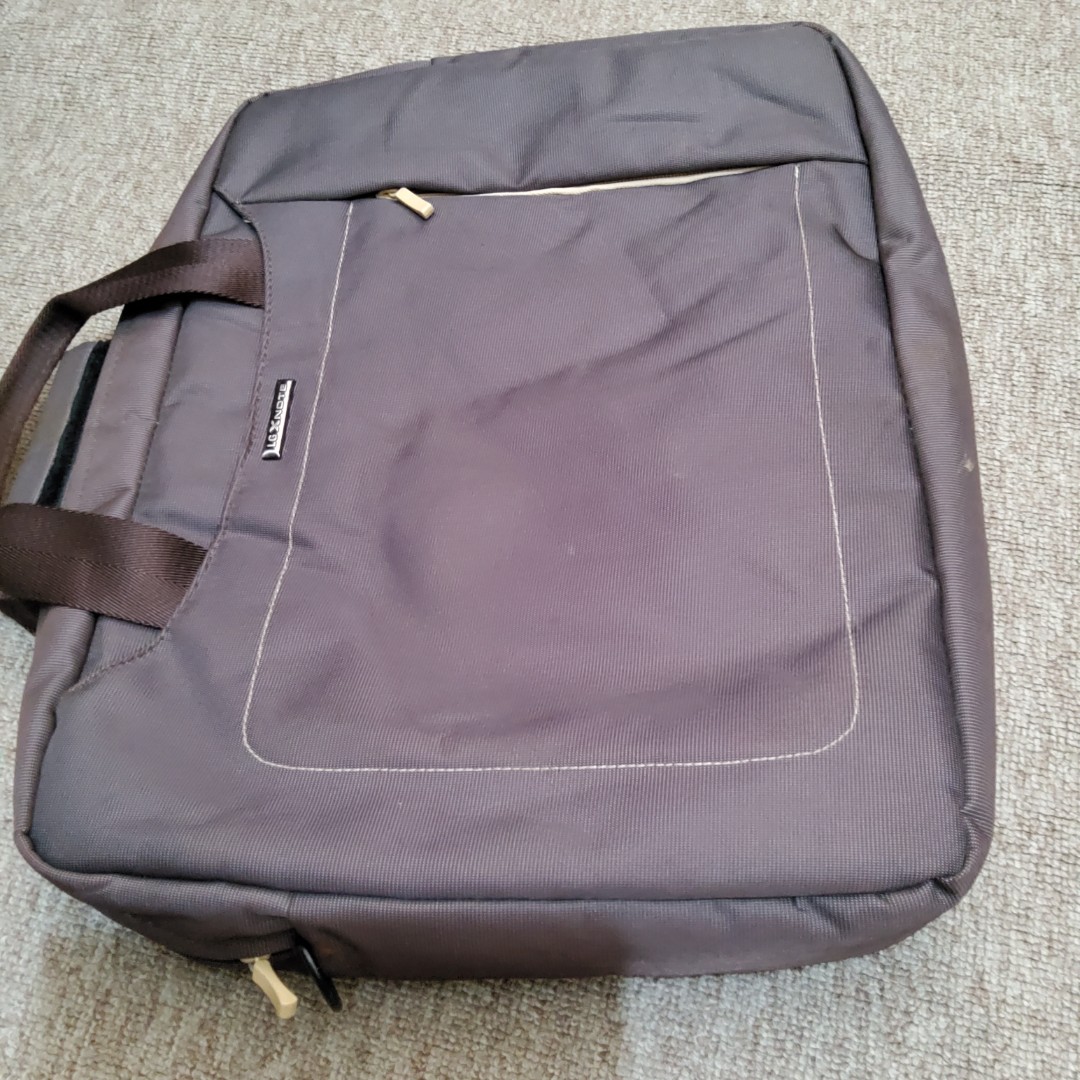 LG Xnote Laptop Bag, Elektronik, Komputer, Laptop di Carousell