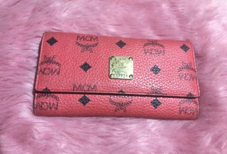 (Category: ) located in . Submitted by ravenglamshop (Listing ID 1121749343, Image 1). Description: .