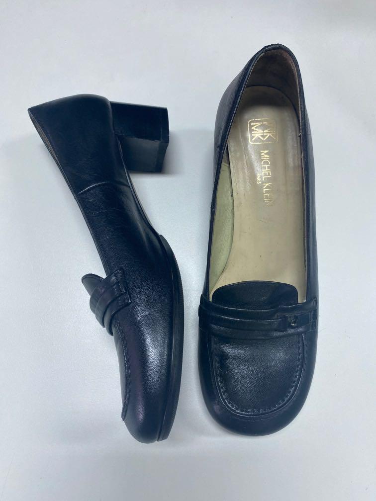 Michel klein sepatu kantor sepati formal, Fesyen Wanita, Sepatu di  Carousell