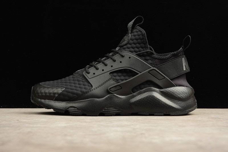 Nike Air Huarache Run Ultra SE Premium Triple Black UK 8.5 US 9.5