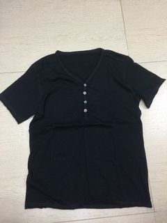 No Brand 男裝 M 碼全棉 短袖半開胸T恤 特價 $39 包郵64236507955587110