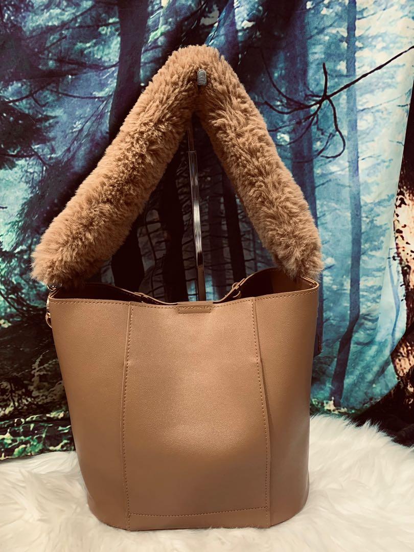 Opaque Clip Tokyo Bucket Bag Women S Fashion Bags Wallets Cross Body Bags On Carousell