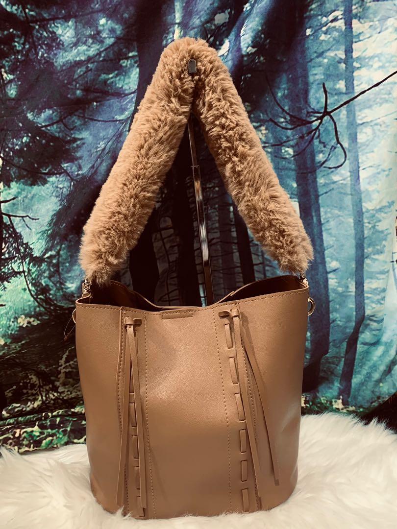 Opaque Clip Tokyo Bucket Bag Women S Fashion Bags Wallets Cross Body Bags On Carousell