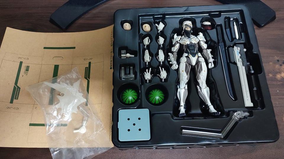 Revoltech Raiden White Version. metal gear solid Revengeance, Hobbies ...