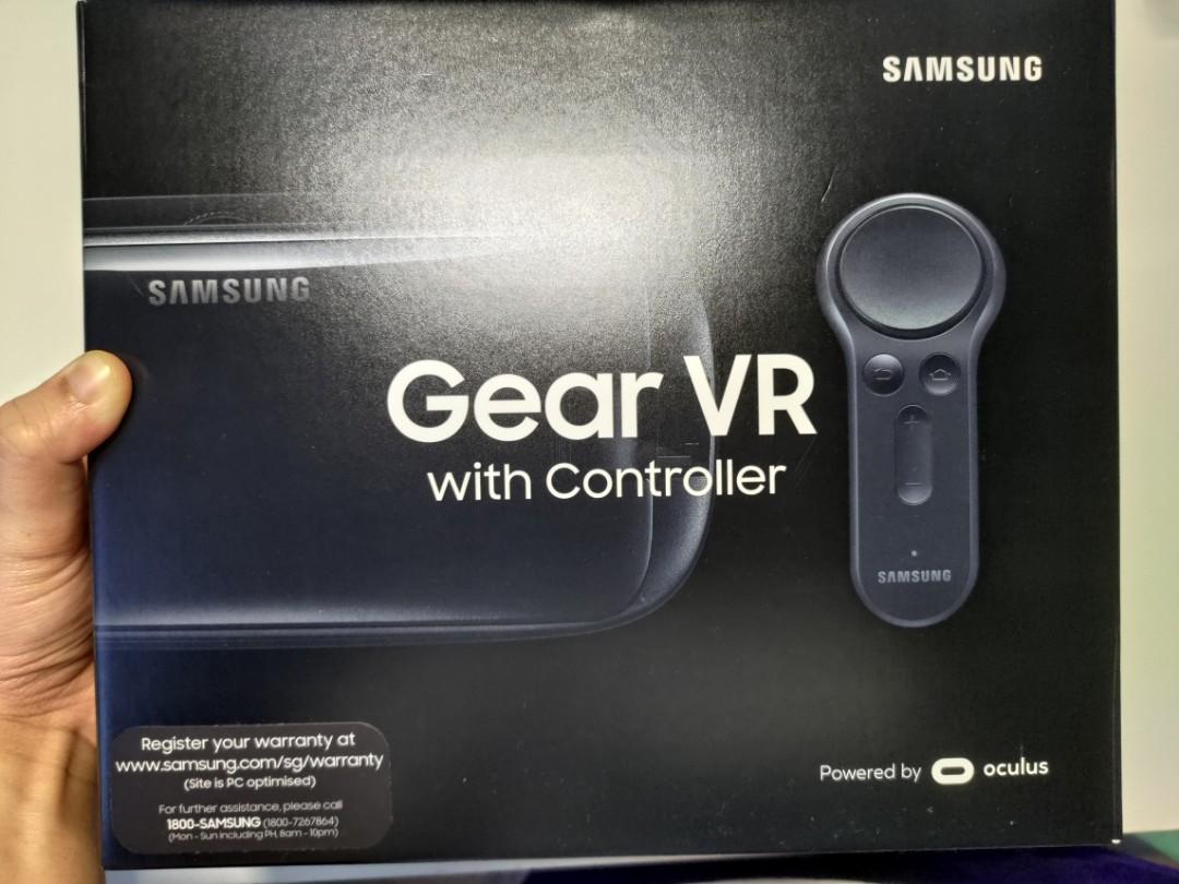 Samsung Gear VR With Controller SM-R324, Video Gaming, Gaming Accessories, Virtual  Reality on Carousell
