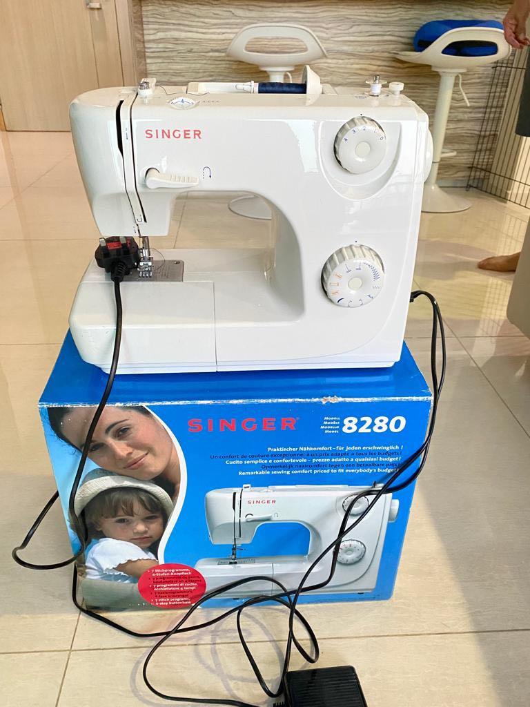 Singer 8280 Sewing Machine, TV & Home Appliances, Other Home Appliances
