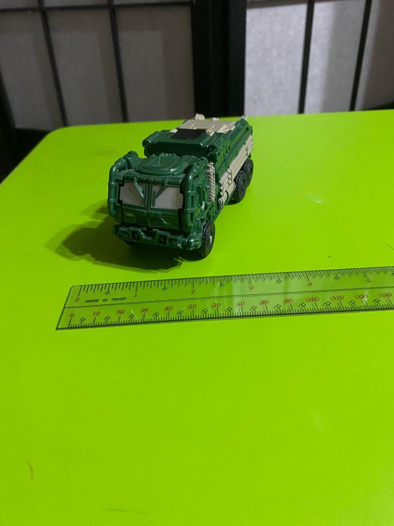 Transformers: Hound (Age of Extinction) (Category: Action & Battle Toys) located in Quezon City. Submitted by pau333f (Listing ID 1121733698, Image 2). Description: Transformers: Age of Extinction Character: HOUND with no box/manual/weapons but good condition no loose joints, all tight MOP: GCash/BDO shipping c/o buyer no meet ups.