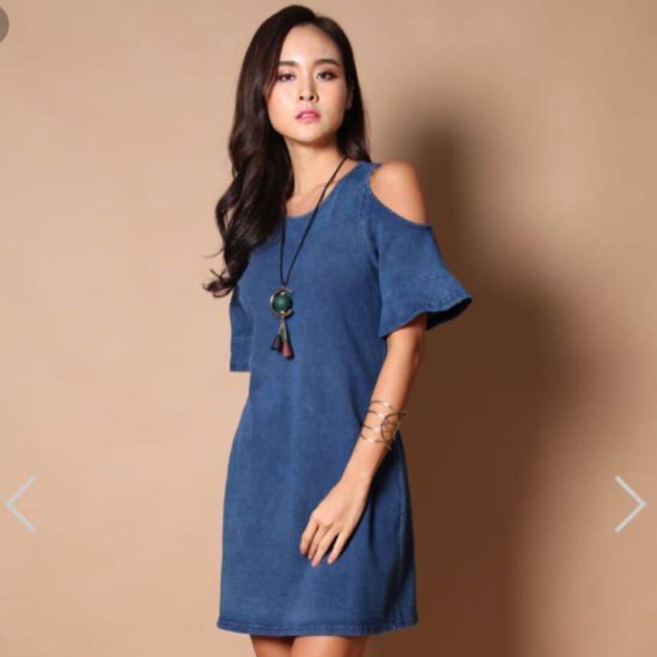Cold shoulder denim dress shop