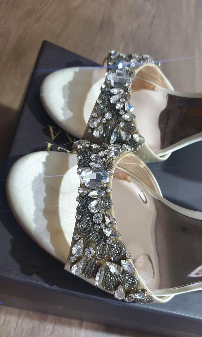 Badgley Mischka Bankston Ankle Strap Evening Shoe Women s Fashion Footwear Heels on Carousell