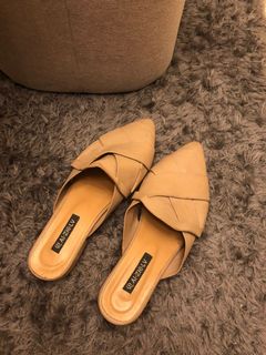(Category: ) located in . Submitted by meljilllai (Listing ID 1121841719, Image 1). Description: .