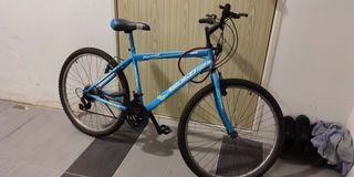 (Category: ) located in . Submitted by yeaka (Listing ID 1121888900, Image 1). Description: .