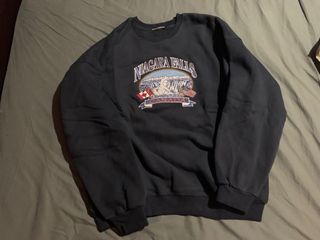 （分類：）位於 。 由 jackiburk 提交（商品編號 1121899708，圖片 1）。簡介： 。