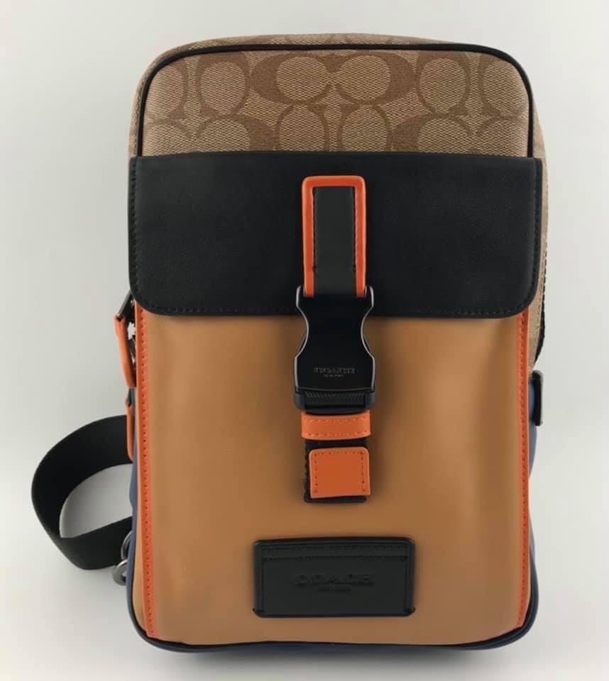 Coach Track Pack in Colorblock Signature Canvas, Men's Fashion, Bags
