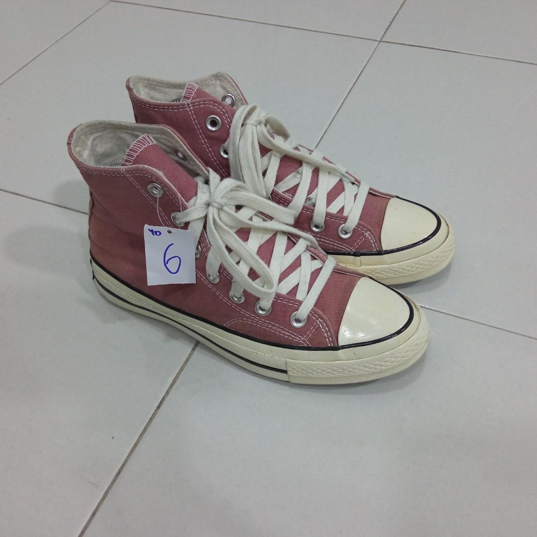Dust pink converse new arrivals