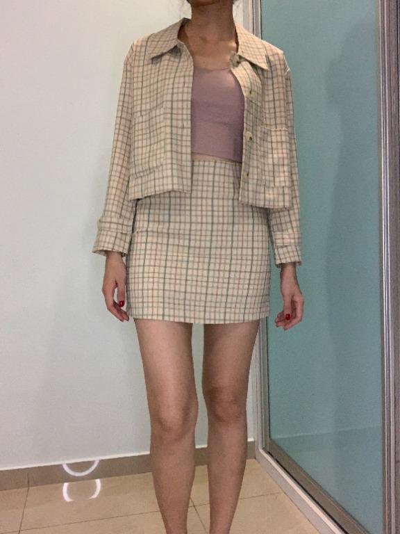 Matching yellow plaid skirt and jacket shop