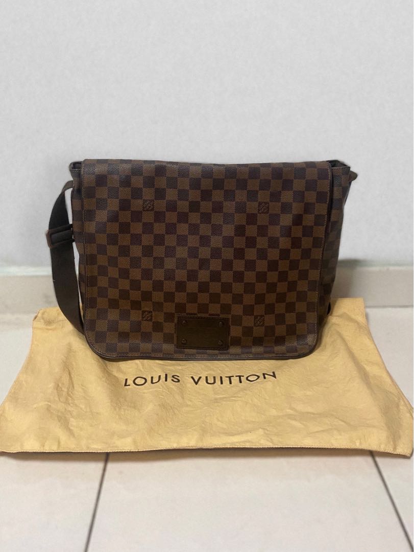 Brown Louis Vuitton Damier Ebene Brooklyn Flat Pochette Crossbody Bag –  Designer Revival