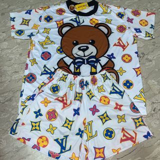 (Category: ) located in . Submitted by affordable.items (Listing ID 1121966405, Image 1). Description: .