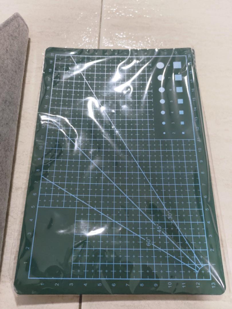 Exacto knife set with cutting mat and stylish pouch, Hobbies & Toys, Stationery & Craft, Craft