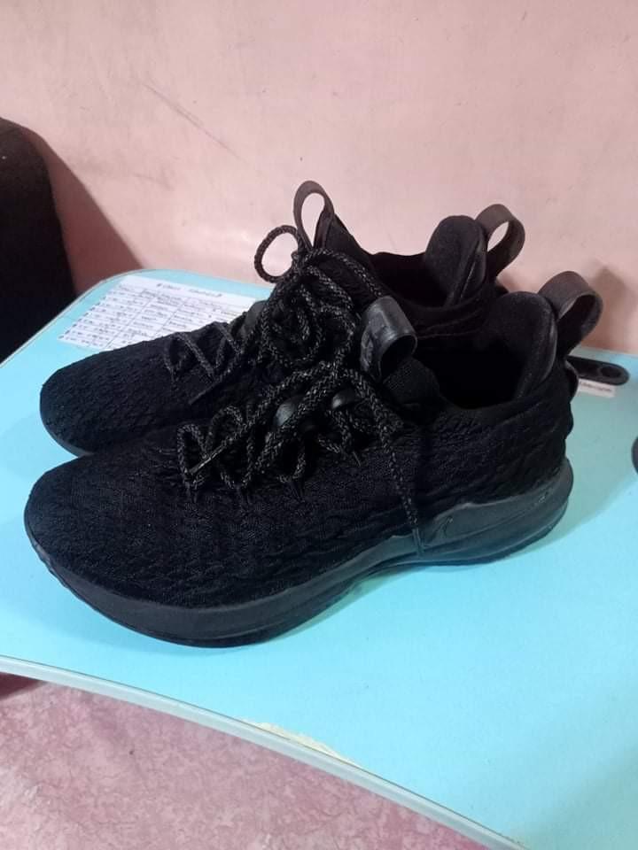 Lebron 15 cheap blackout