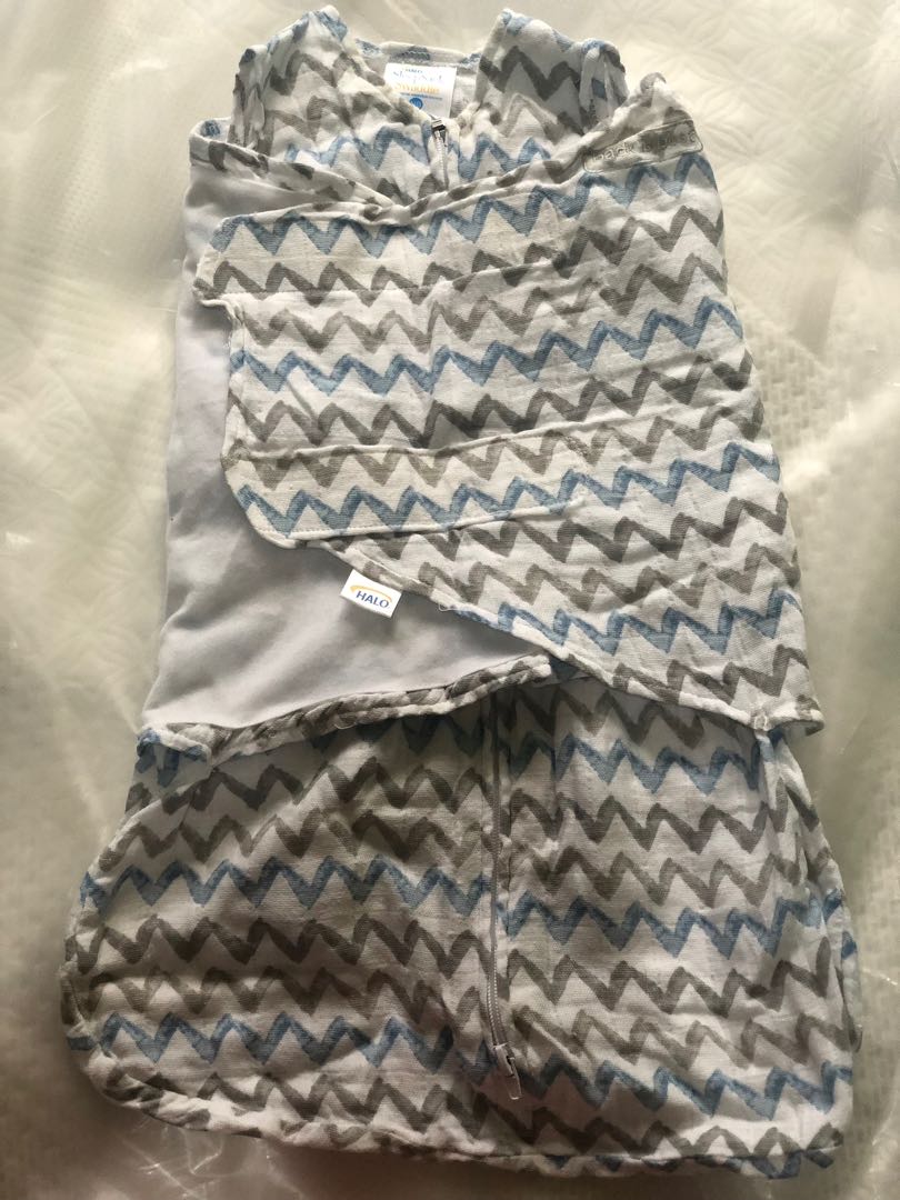 Halo Sleepsack Swaddle NB Gray and Blue Zigzag, Babies & Kids, Babies