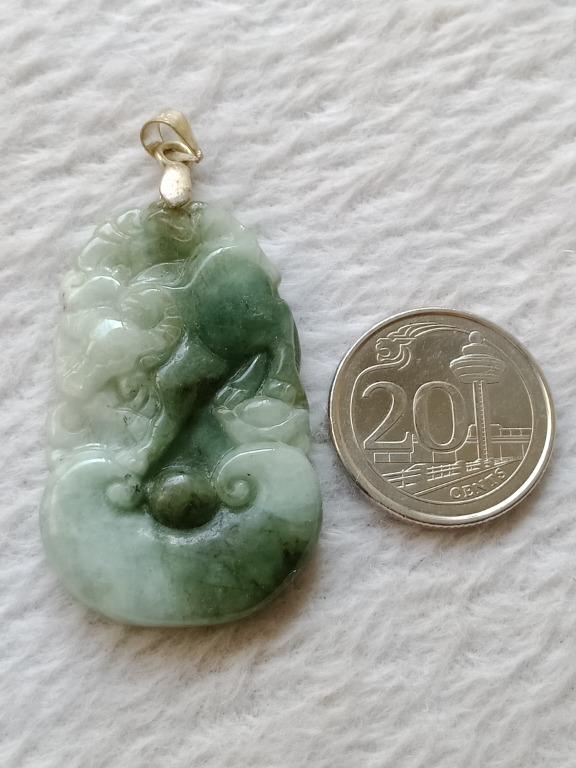 Jade Carving Ox Jade Pendant