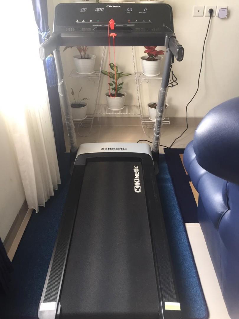 Treadmill kinetic hotsell motorized 12p