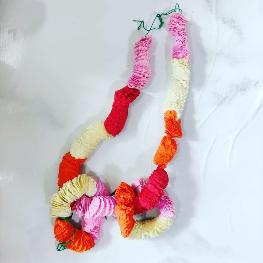 Lei Crepe Paper, Women's Fashion, Watches & Accessories, Other