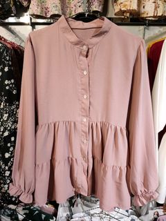 (Category: ) located in . Submitted by shopmelabel (Listing ID 1121857545, Image 1). Description: .
