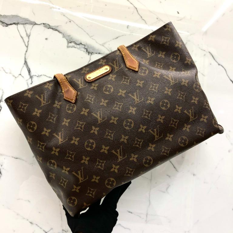 Louis Vuitton Wilshire GM Monogram Canvas, Women's Fashion, Bags & Wallets,  Tote Bags on Carousell